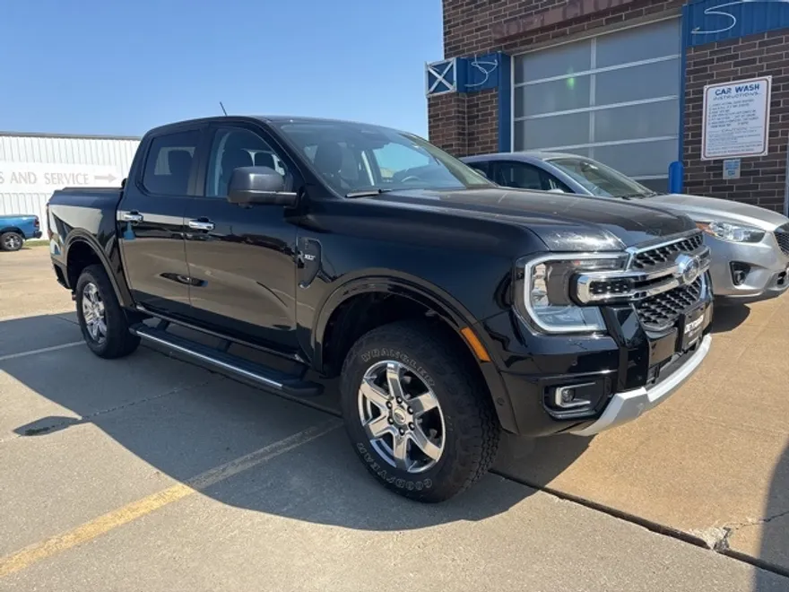 2024 Ford Ranger XLT photo 1