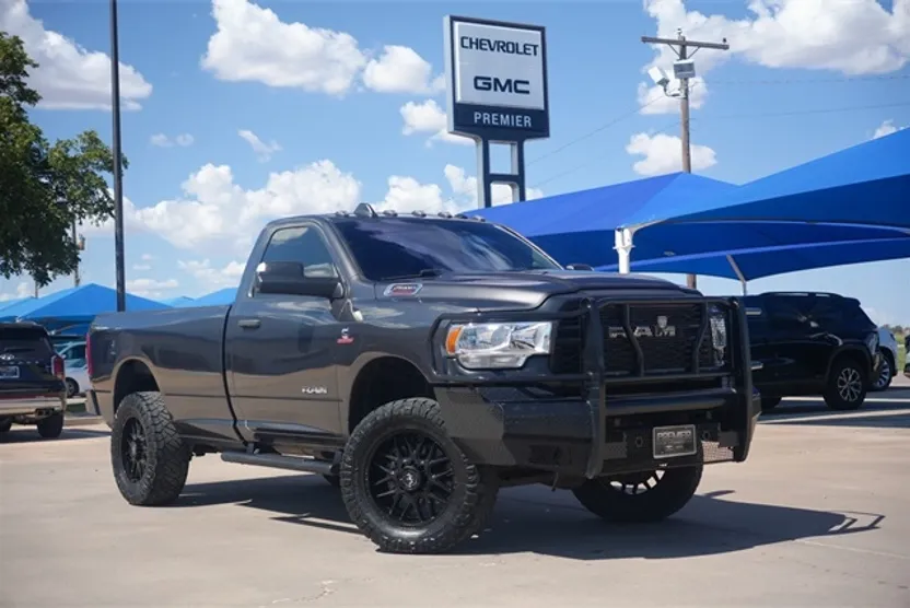 2022 Ram 2500 Tradesman photo 1