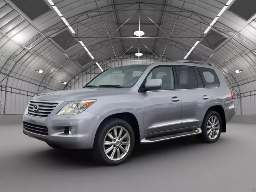 2011 Lexus LX Base 570 photo 1