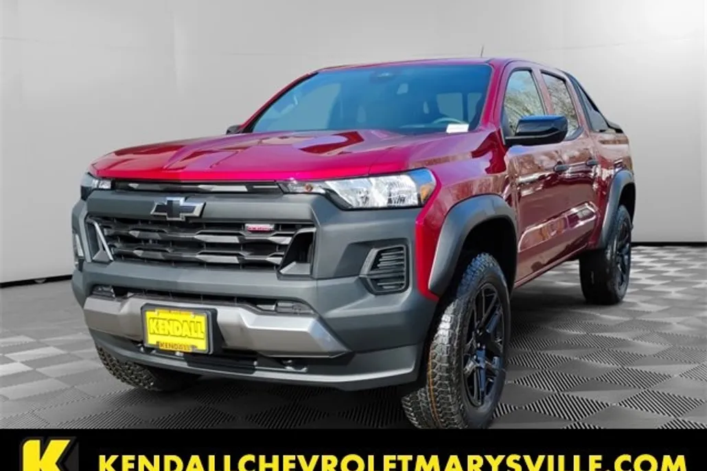 2025 Chevrolet Colorado Trail Boss photo 1