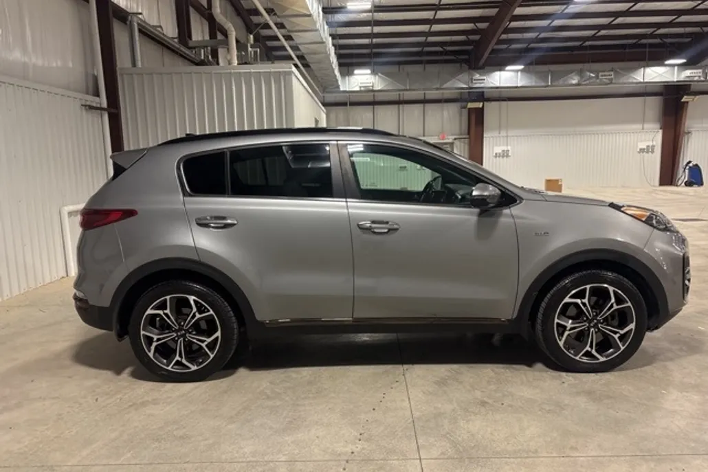 2020 Kia Sportage SX photo 1