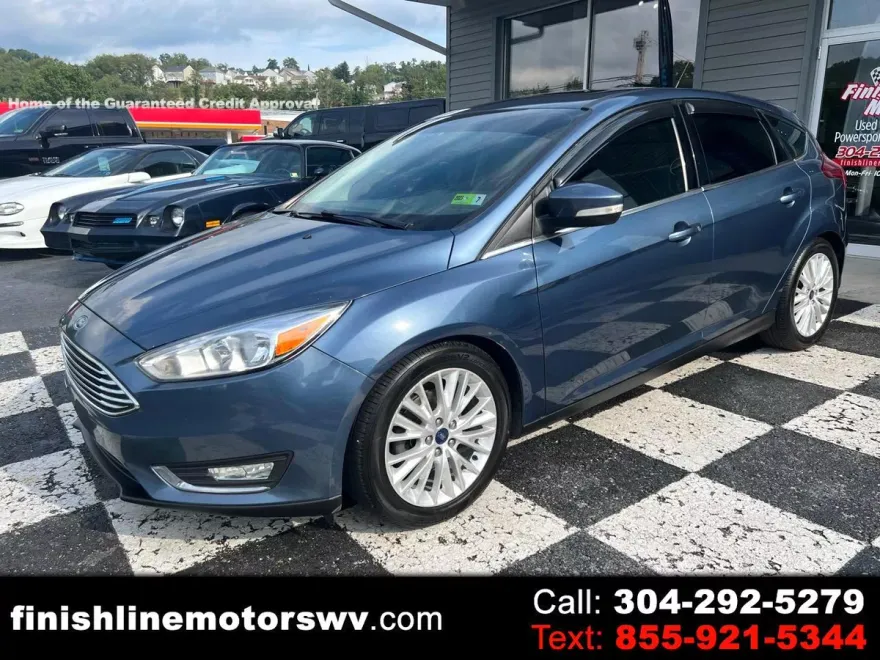 2018 Ford Focus Titanium photo 1