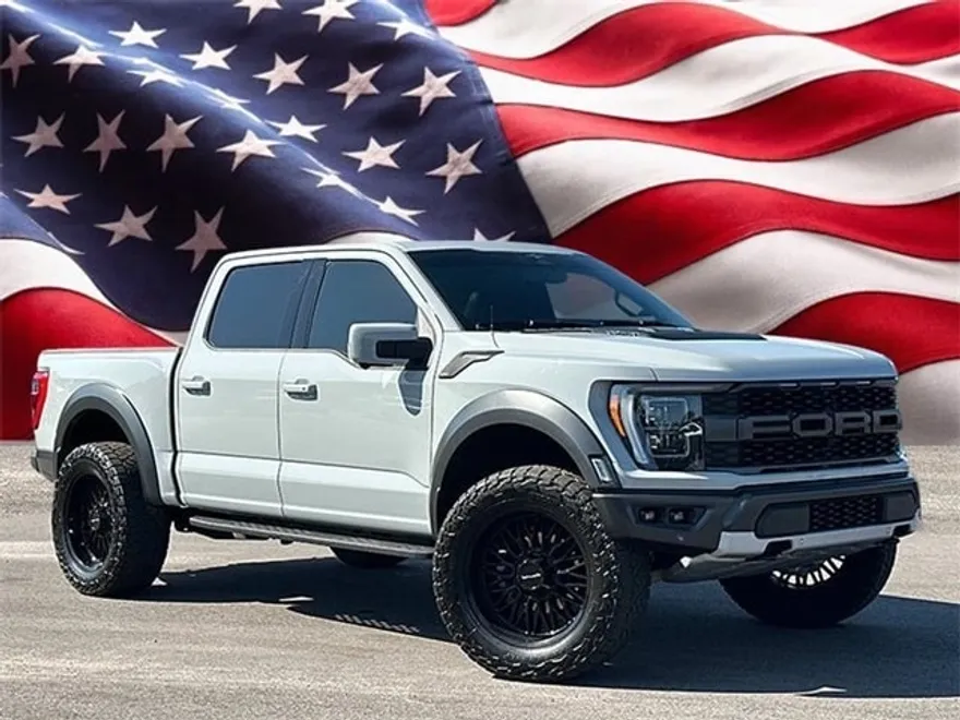 2023 Ford F-150 Raptor photo 1