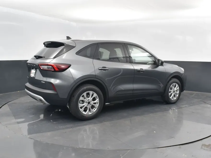 2026 Ford Escape Active photo 1