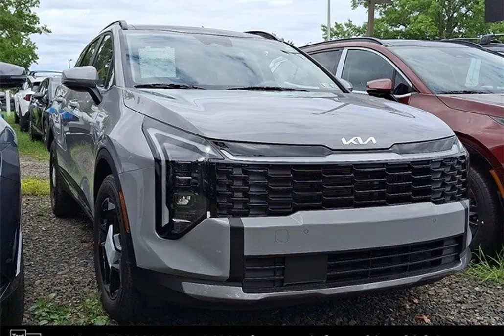 2026 Kia Sportage Hybrid EX photo 1