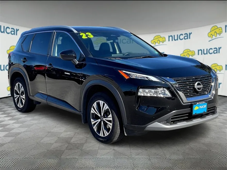 2023 Nissan Rogue SV photo 1