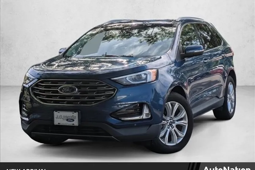 2020 Ford Edge Titanium photo 1