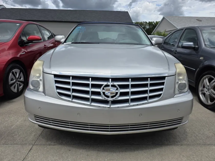 2006 Cadillac DTS photo 1