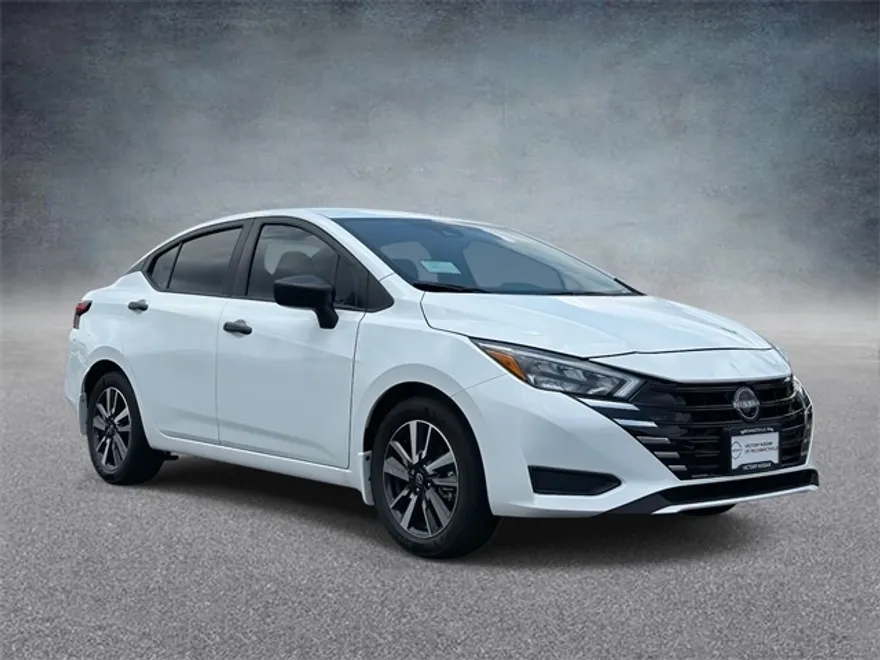 2025 Nissan Versa S photo 1