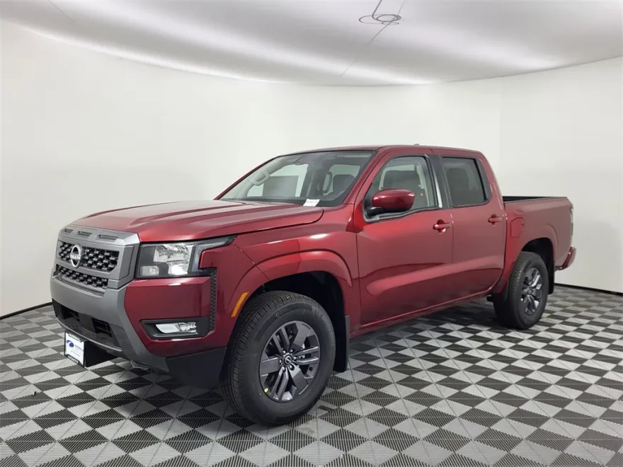 2025 Nissan Frontier Crew Cab SV photo 1