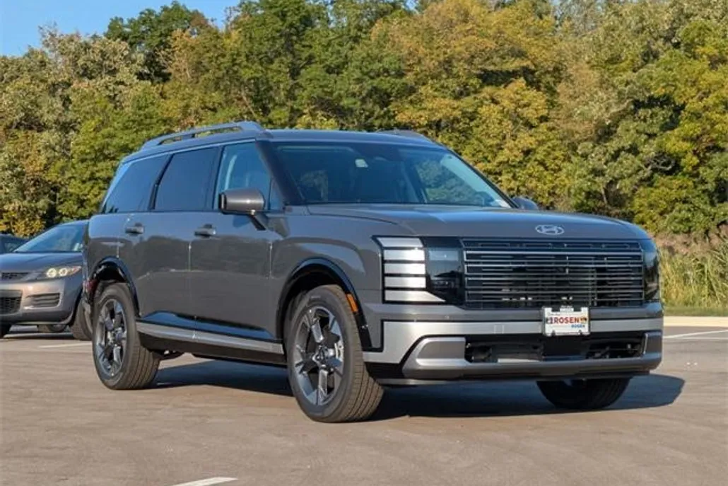 2026 Hyundai Palisade Limited photo 1