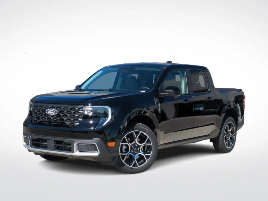 2025 Ford Maverick Lariat photo 1