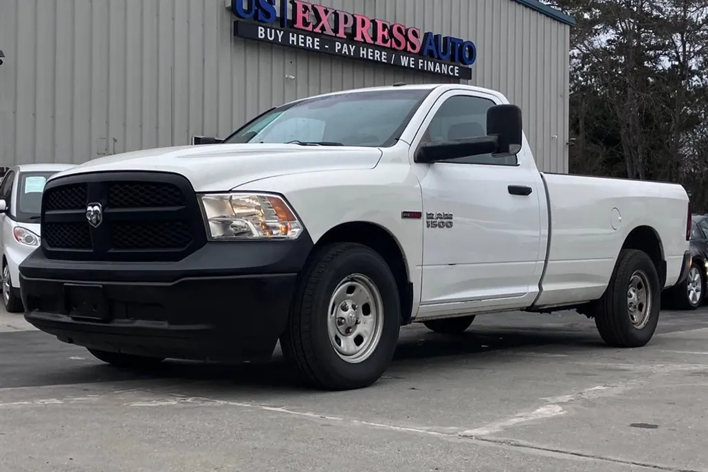 2015 Ram 1500 Tradesman photo 1