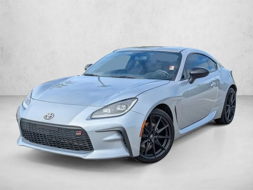 2023 Toyota GR86 Premium photo 1