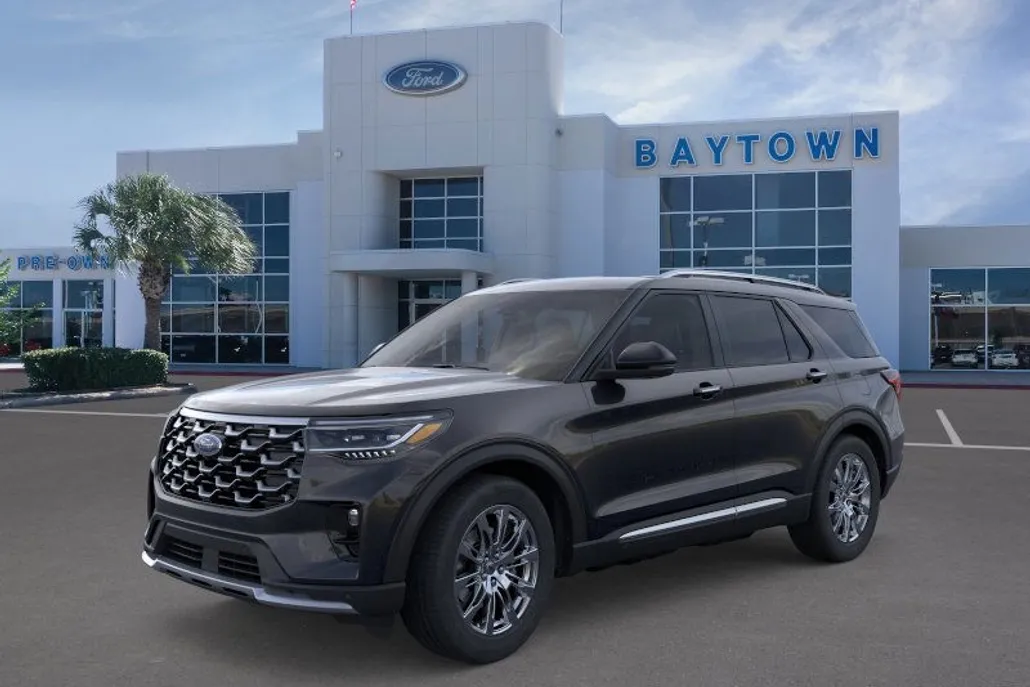 2025 Ford Explorer Platinum photo 1