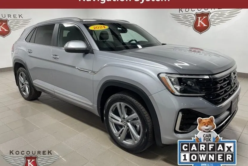 2024 Volkswagen Atlas Cross Sport SEL R-Line photo 1