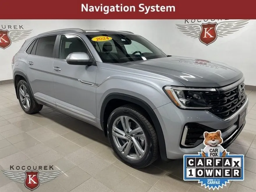 2024 Volkswagen Atlas Cross Sport SEL R-Line photo 1