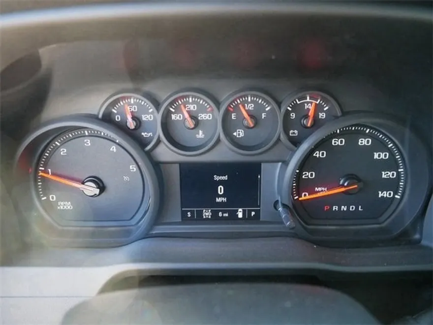 2025 Chevrolet Silverado 3500HD Work Truck photo 1