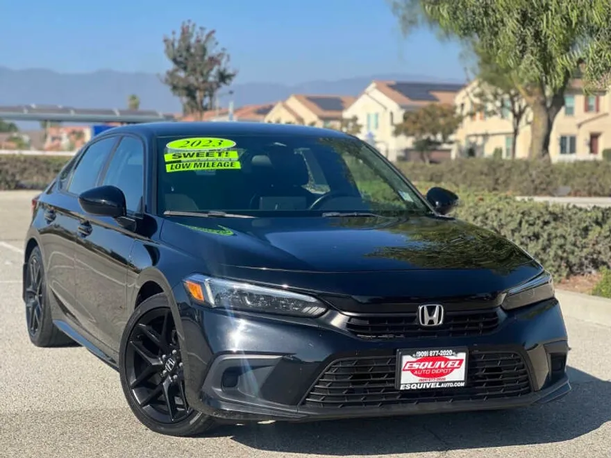 2023 Honda Civic Sport photo 1