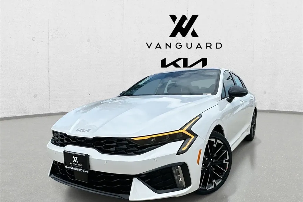 2026 Kia K5 GT photo 1