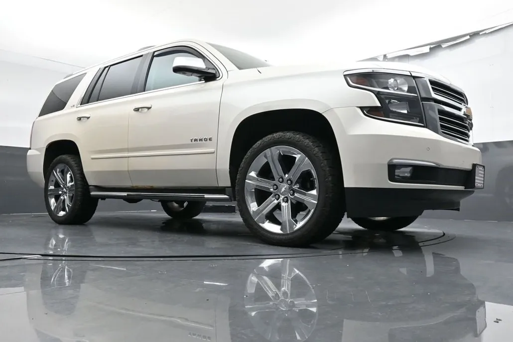 2015 Chevrolet Tahoe LTZ photo 1