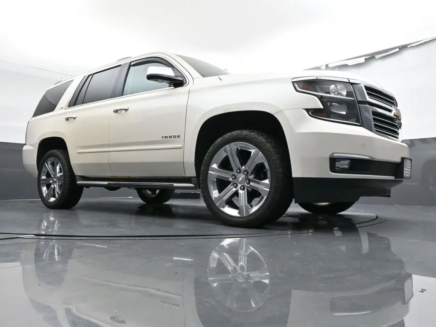 2015 Chevrolet Tahoe LTZ photo 1