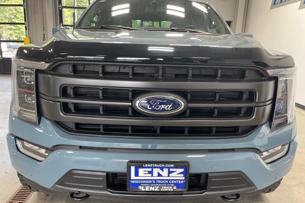 2023 Ford F-150 Lariat photo 1