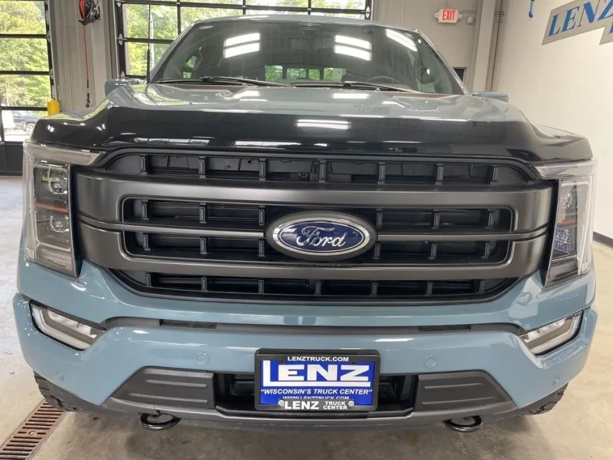 2023 Ford F-150 Lariat photo 1