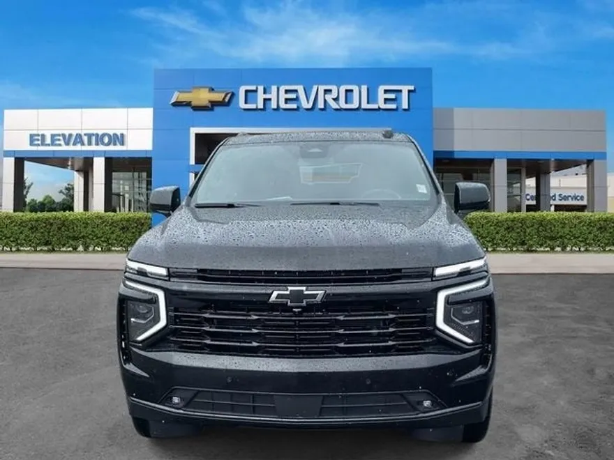 2025 Chevrolet Suburban RST photo 1