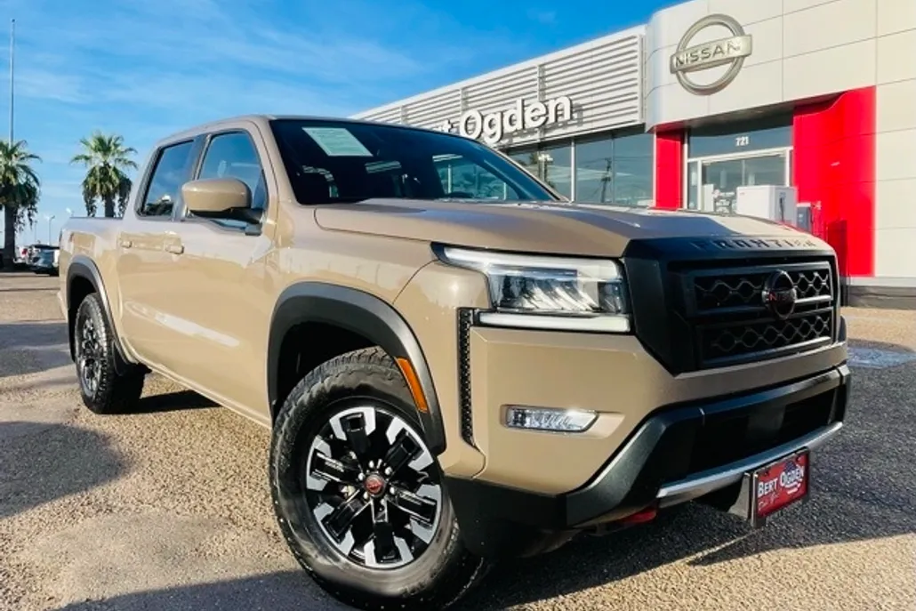 2024 Nissan Frontier PRO-X photo 1