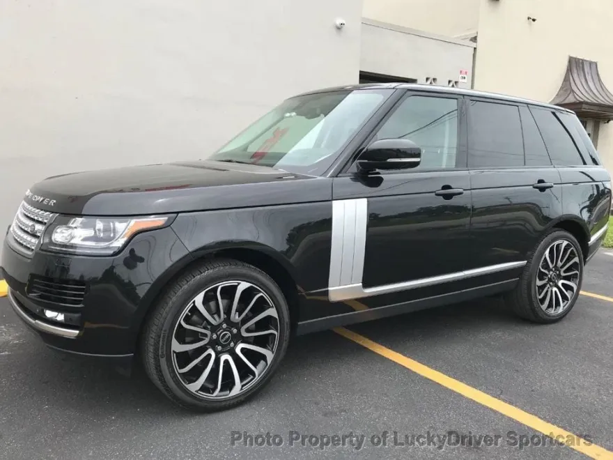 2014 Land Rover Range Rover HSE photo 1