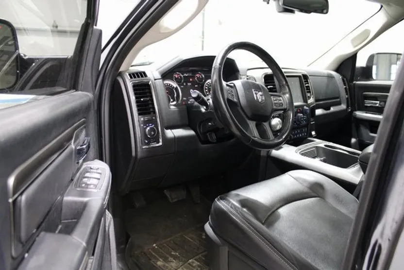 2017 Ram 1500 Sport photo 1