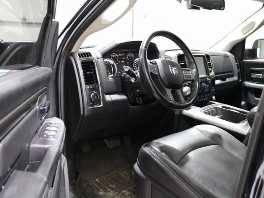 2017 Ram 1500 Sport photo 1