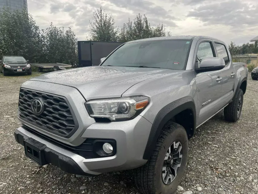 2020 Toyota Tacoma Double Cab TRD Off-Road photo 1