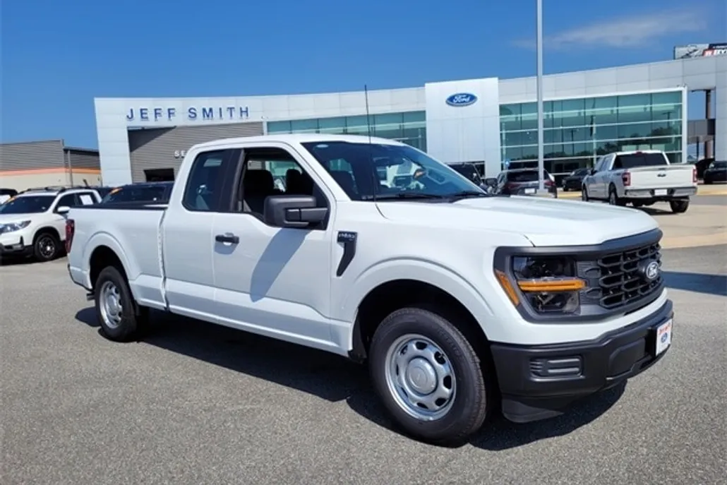 2025 Ford F-150 XL photo 1