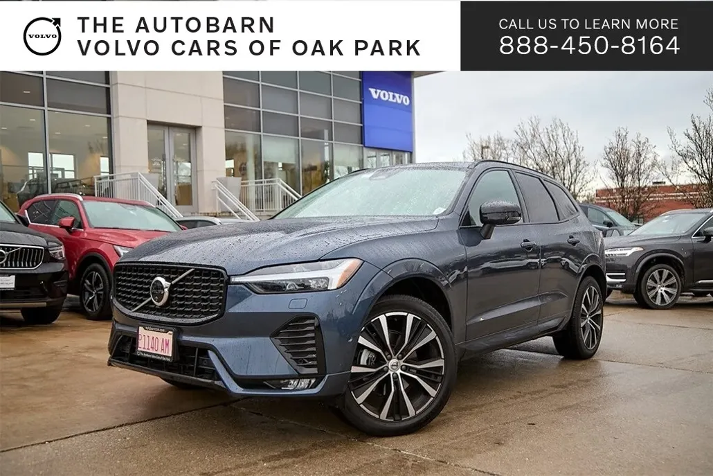 2025 Volvo XC60 B5 Plus photo 1
