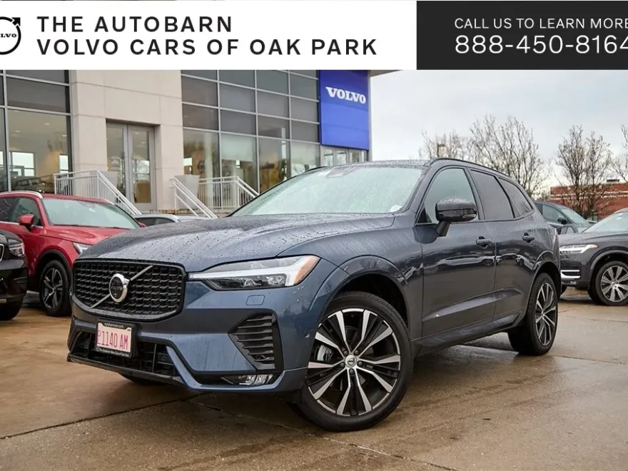 2025 Volvo XC60 B5 Plus photo 1