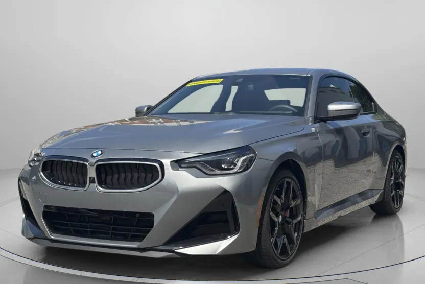 2025 Bmw 230i xDrive photo 1