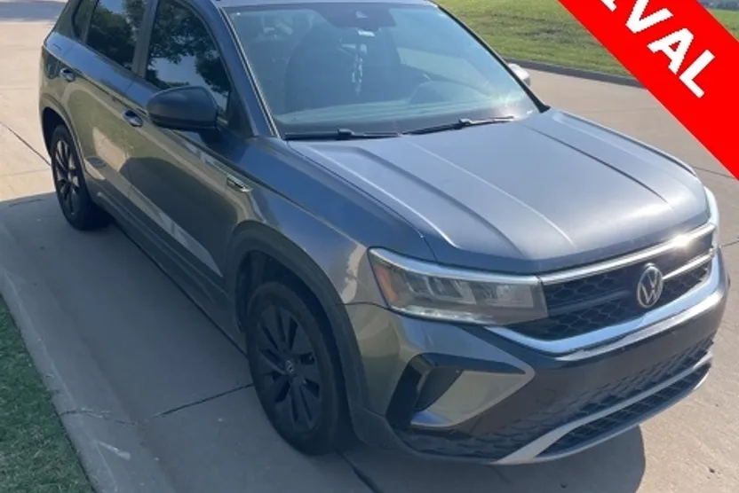 2022 Volkswagen Taos S photo 1