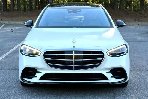 2022 Mercedes Benz S 580 4MATIC photo 2