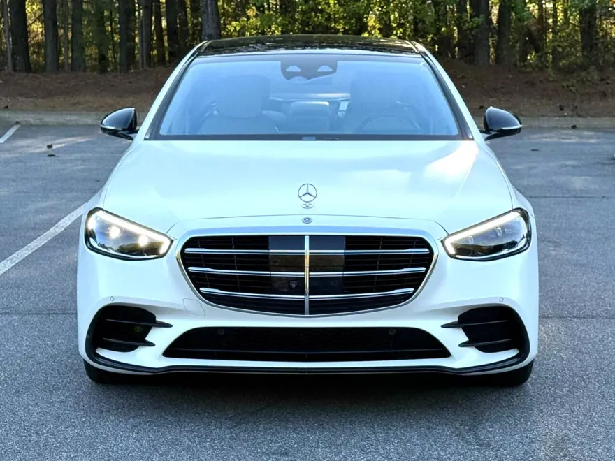 2022 Mercedes Benz S 580 4MATIC photo 2