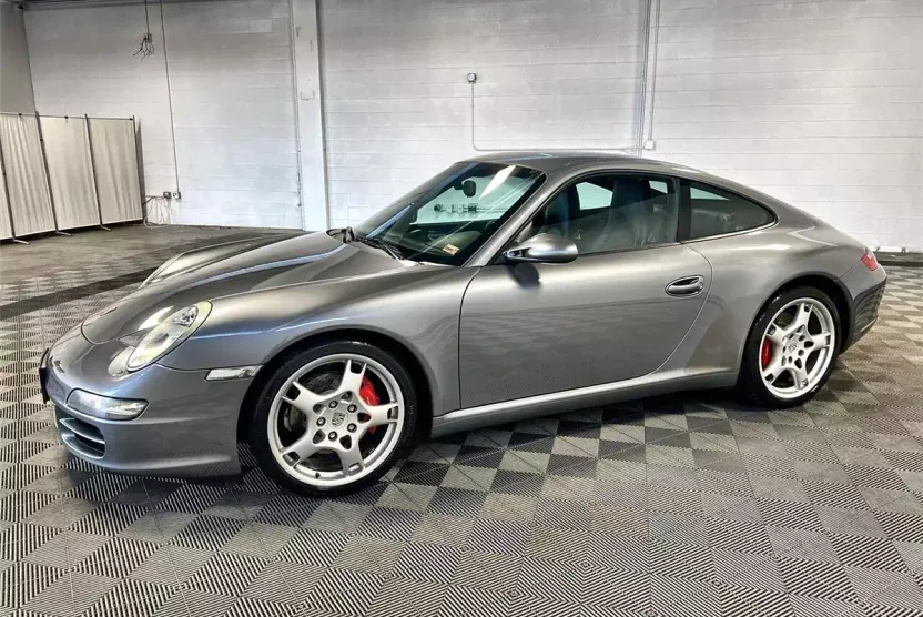 2005 Porsche 911 S photo 1
