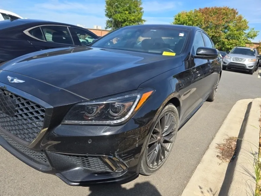 2018 Genesis G80 3.3T Sport photo 1