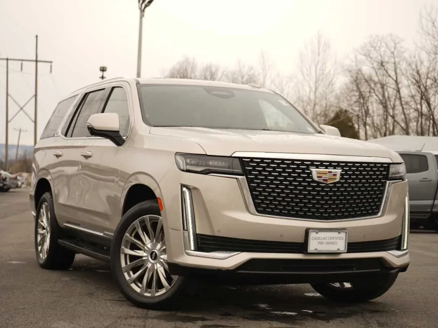 2022 Cadillac Escalade Premium Luxury photo 1