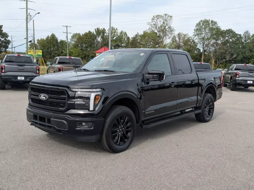 2025 Ford F-150 Lariat photo 1