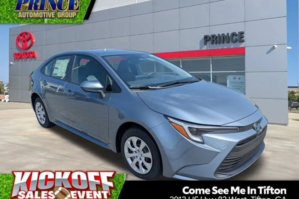 2025 Toyota Corolla Hybrid LE photo 1