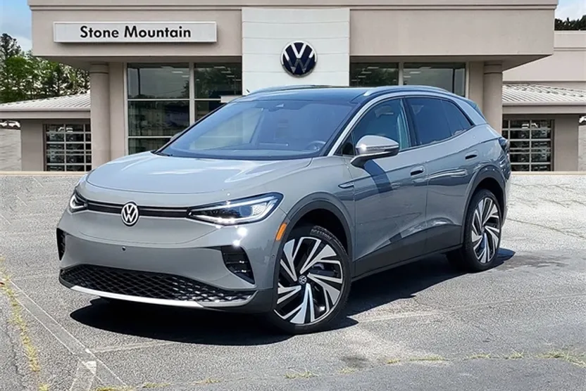2025 Volkswagen ID.4 Pro Plus photo 1