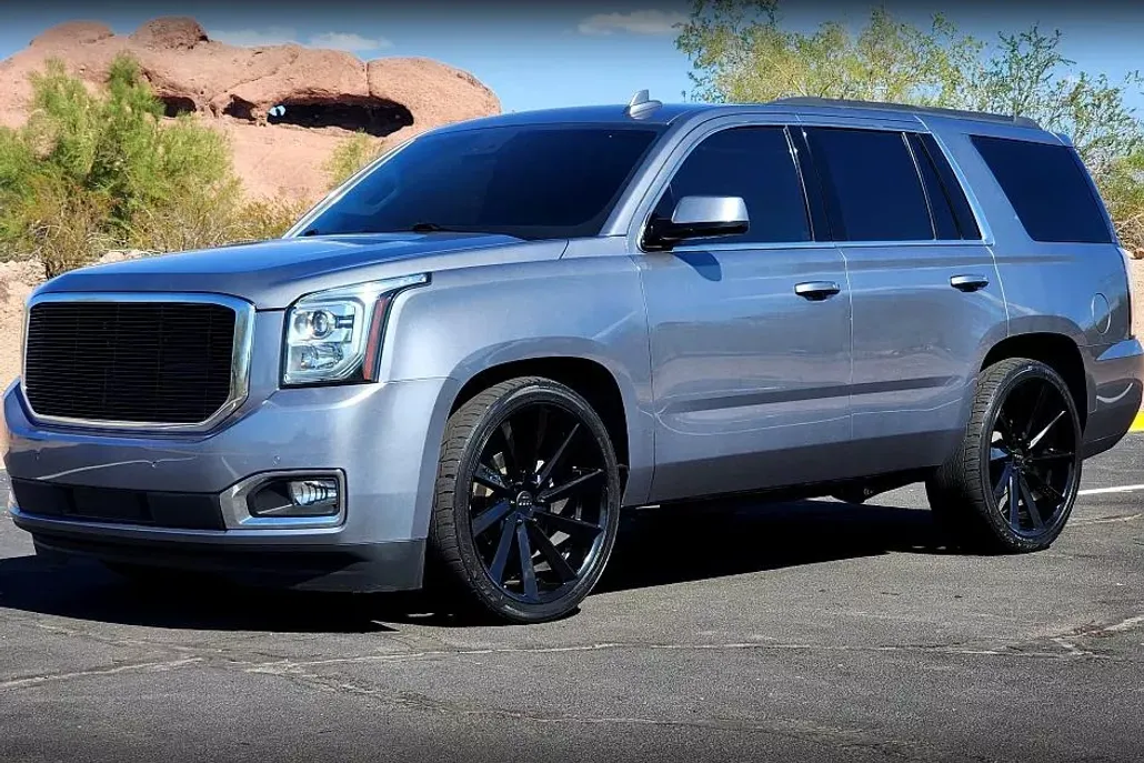 2018 Gmc Yukon SLT photo 1