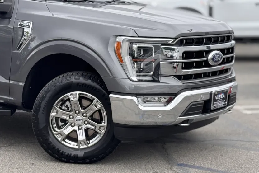 2022 Ford F-150 Lariat photo 1