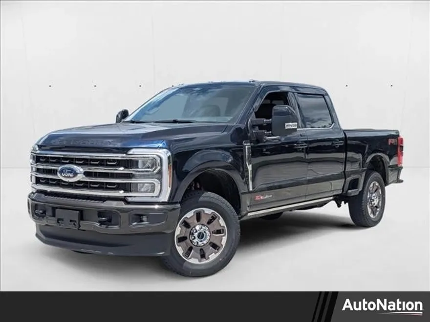 2025 Ford F-350 King Ranch photo 1
